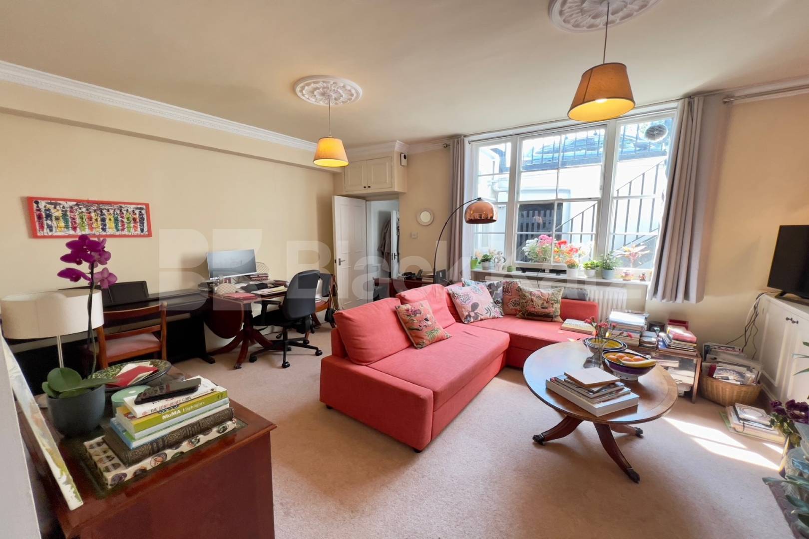 Two bedrooomed garden apartment in Pimlico Lupus Street, Pimlico